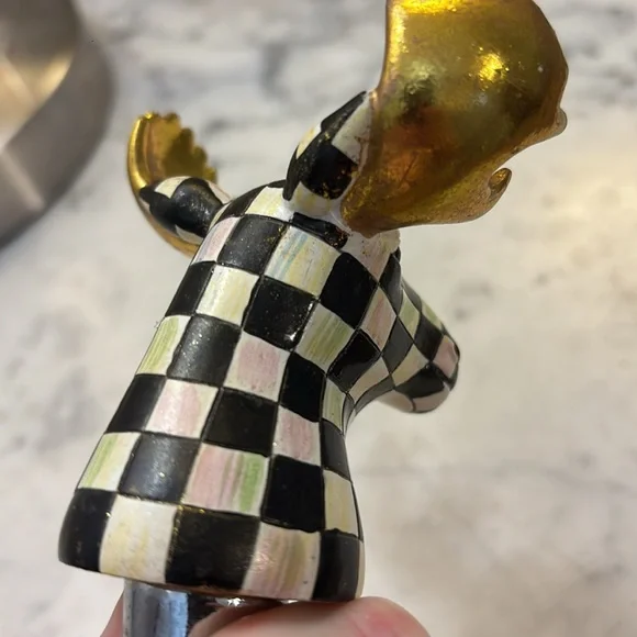 Mackenzie Childs Courtly Check Moose Bottle Stopper - Picture 14 of 14